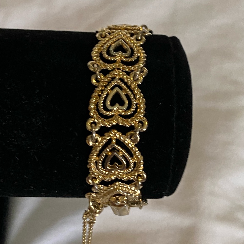 Elegant Dainty Gold tone Heart link chain Bracelet Engagement valentines